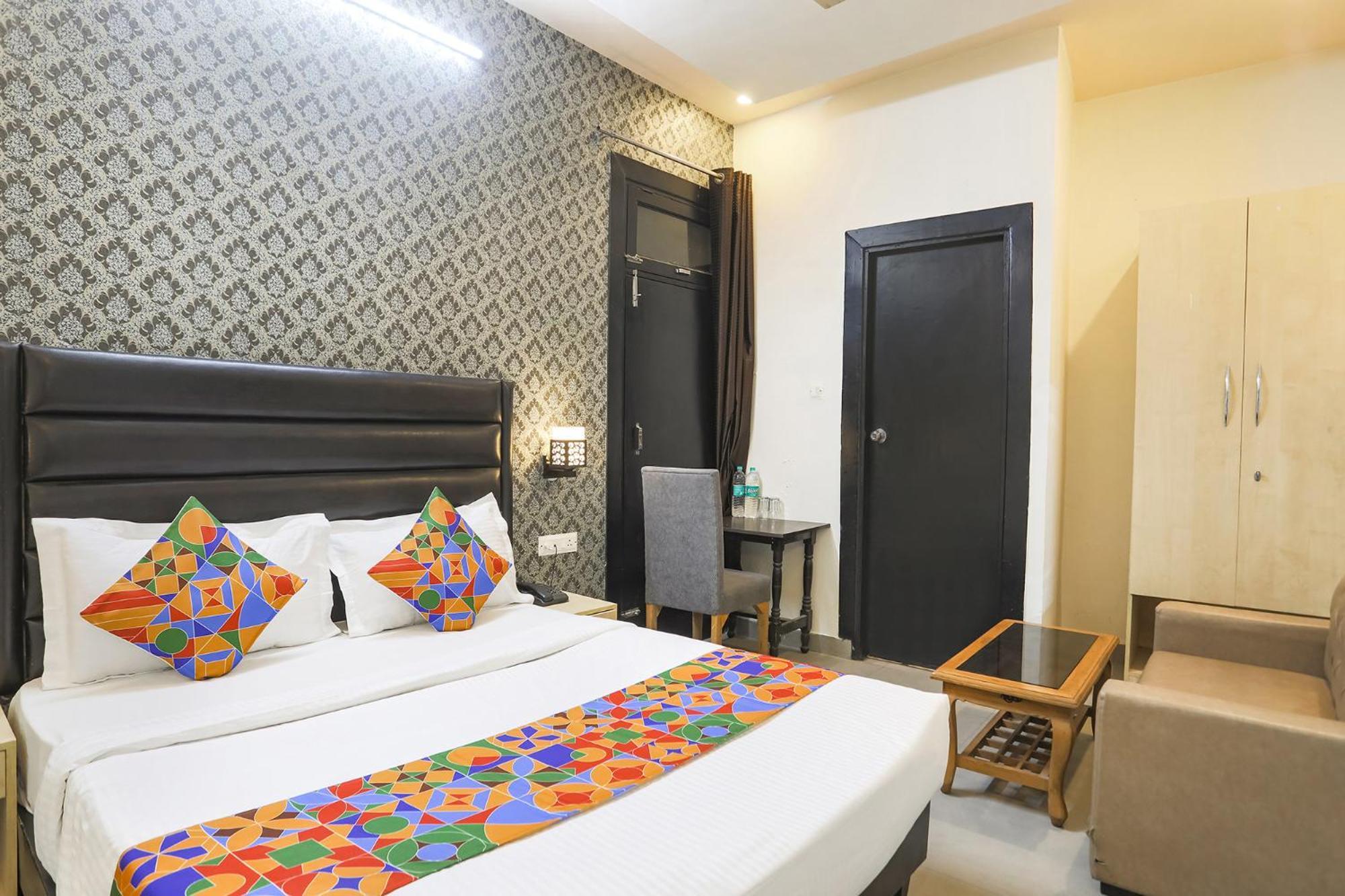 Fabhotel The Diamond Ghaziabad Exterior photo